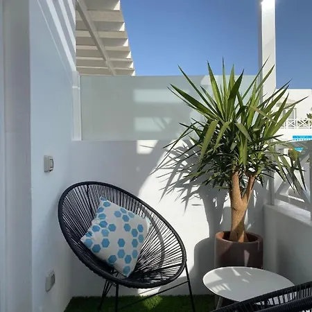 Flower Beach Suite Pool Playa Honda  Extérieur photo